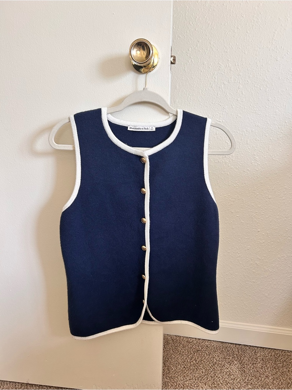 Abercrombie & Fitch Navy Sleeveless Knit Vest with Cream Trim